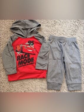 LAST CHANCE* Pixar Cars Lightning McQueen Hoodie & Joggers Set 12 months